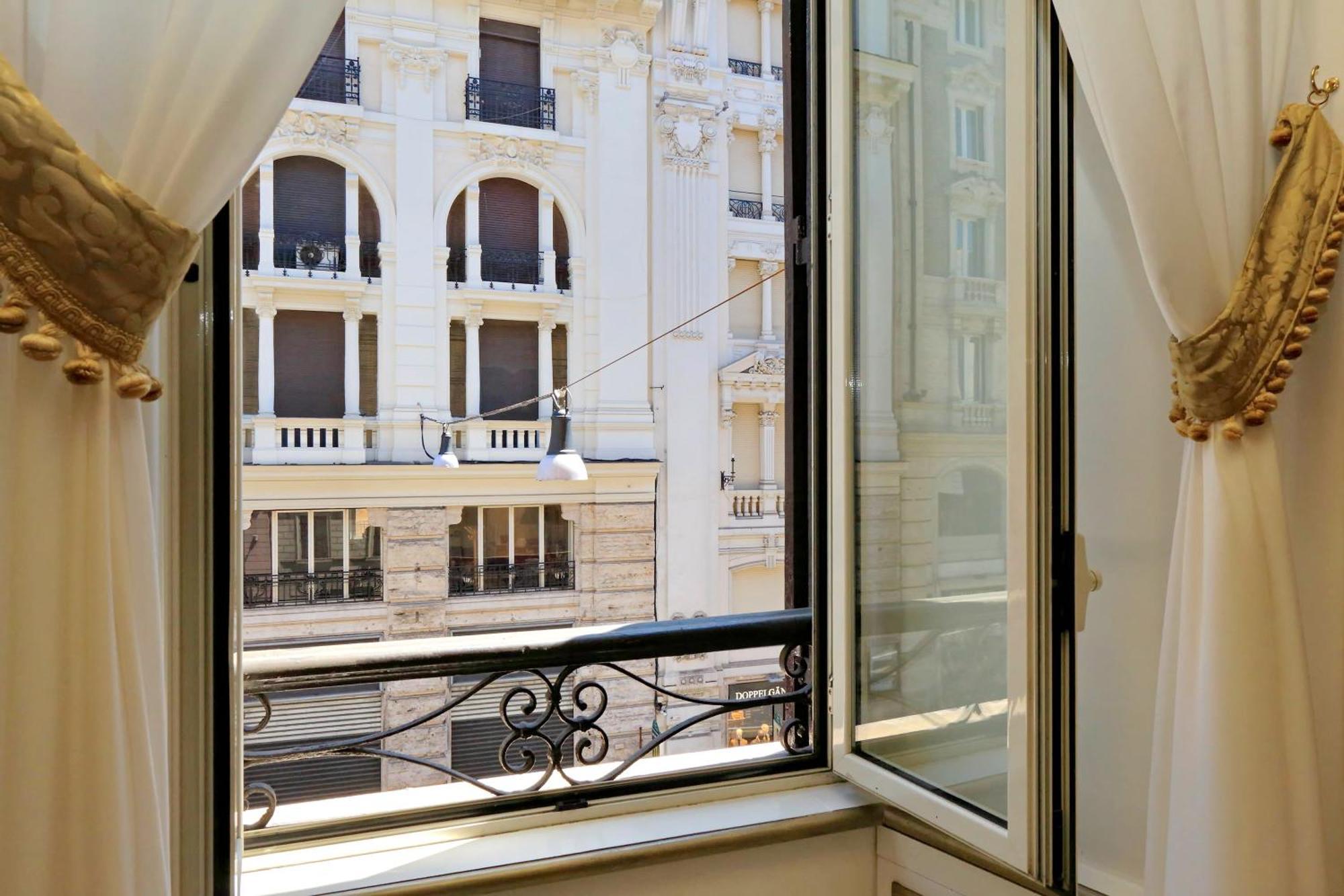 Appartamento Tritone Luxury House Roma